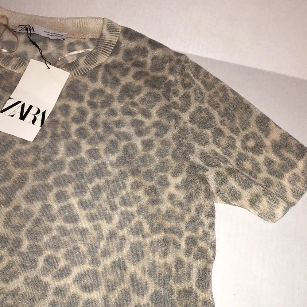 NWT Zara Leopard Print Short Sleeve Light Sweater Top | Size M - Picture 3 of 6